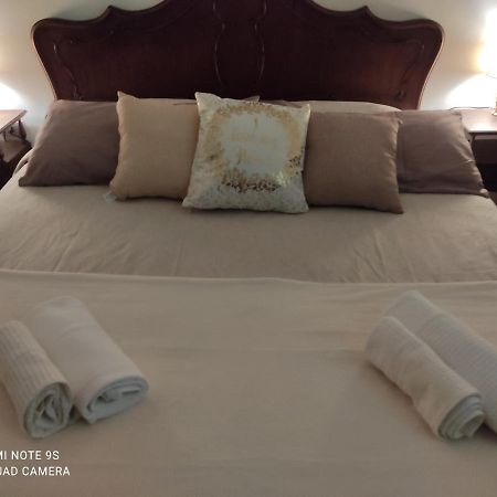 Holiday House I Colli Pisani Apartment กาปันนอลิ ภายนอก รูปภาพ