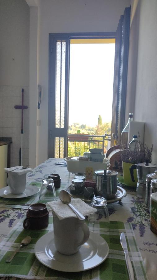 Holiday House I Colli Pisani Apartment กาปันนอลิ ภายนอก รูปภาพ