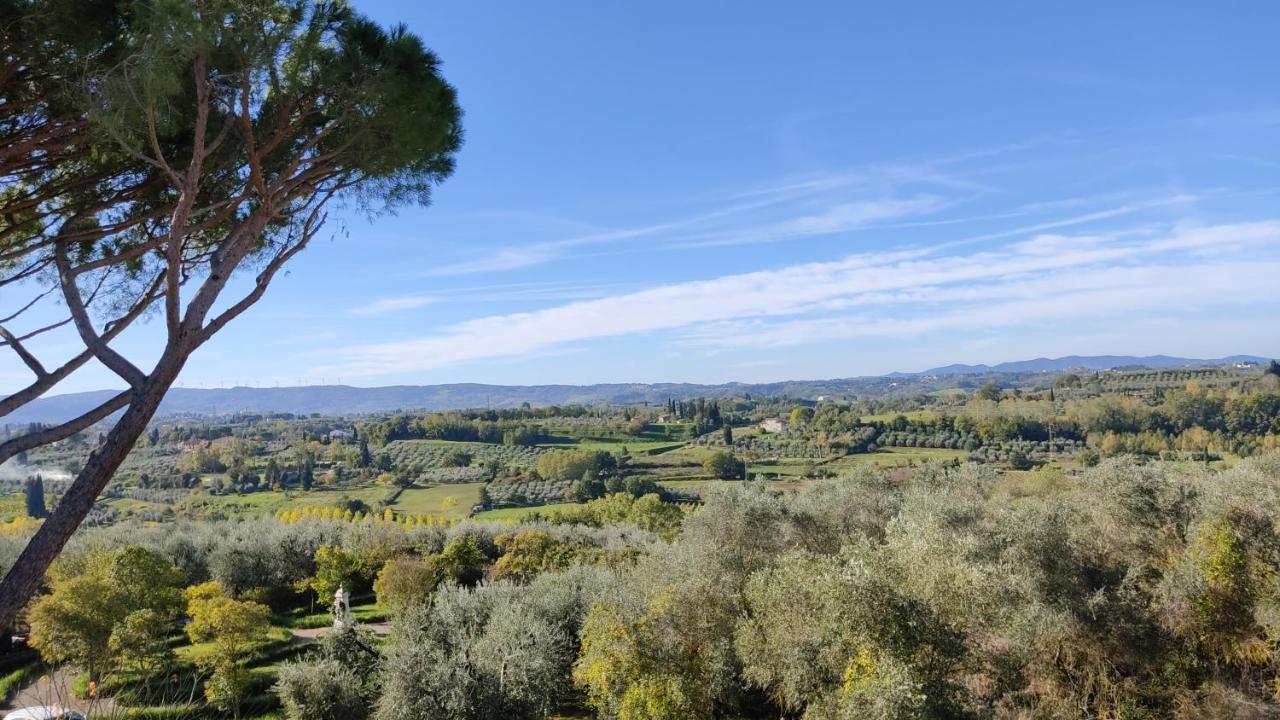 Holiday House I Colli Pisani Apartment กาปันนอลิ ภายนอก รูปภาพ