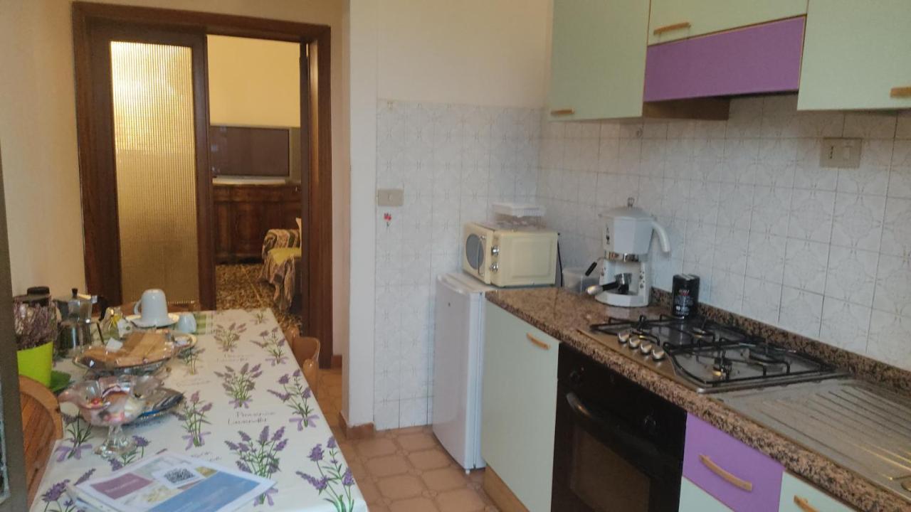 Holiday House I Colli Pisani Apartment กาปันนอลิ ภายนอก รูปภาพ