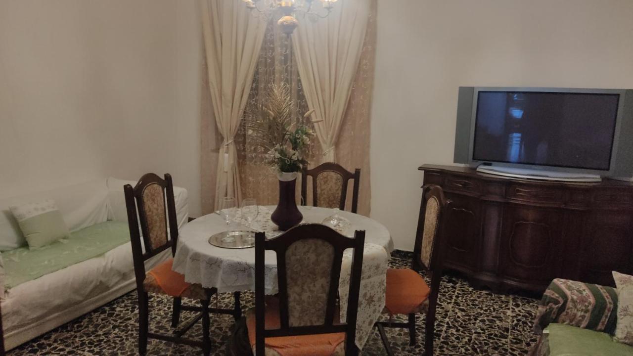 Holiday House I Colli Pisani Apartment กาปันนอลิ ภายนอก รูปภาพ