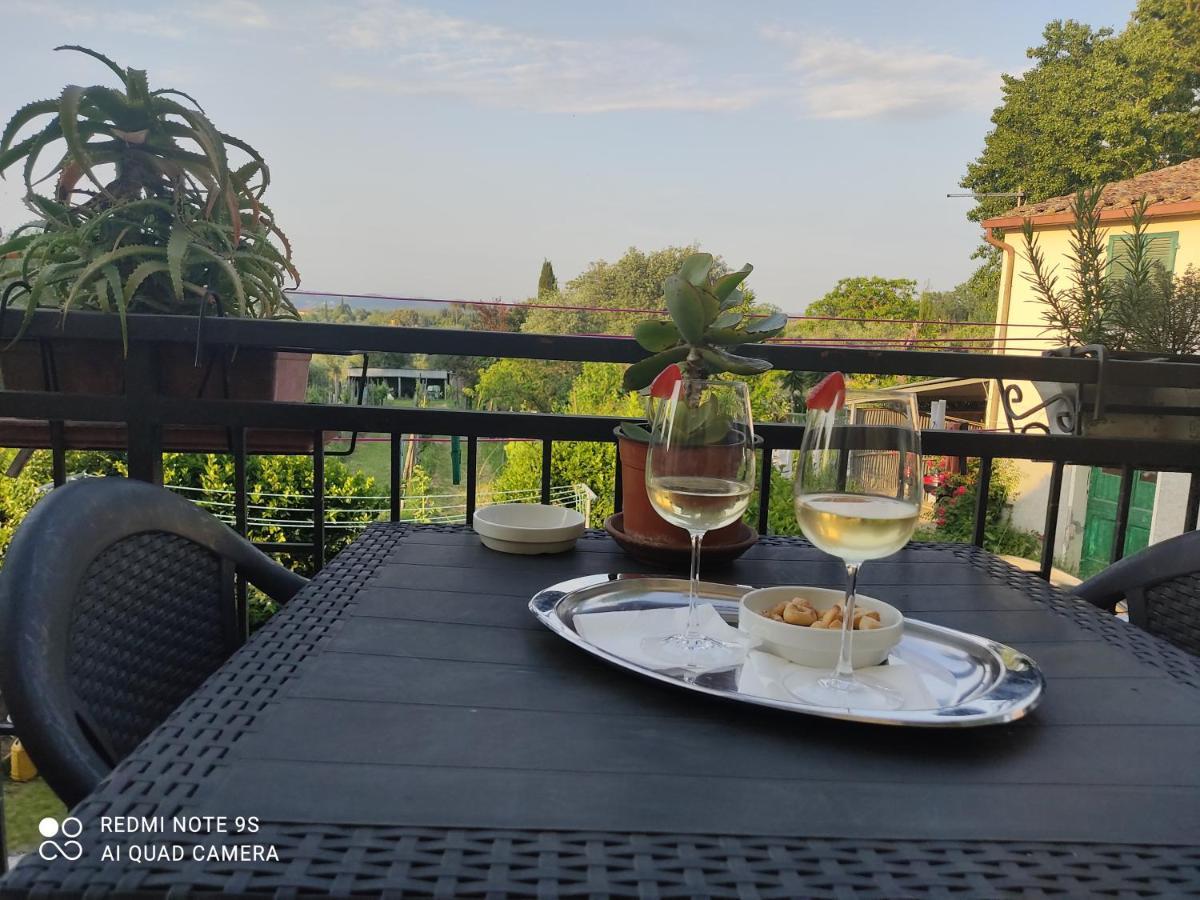 Holiday House I Colli Pisani Apartment กาปันนอลิ ภายนอก รูปภาพ